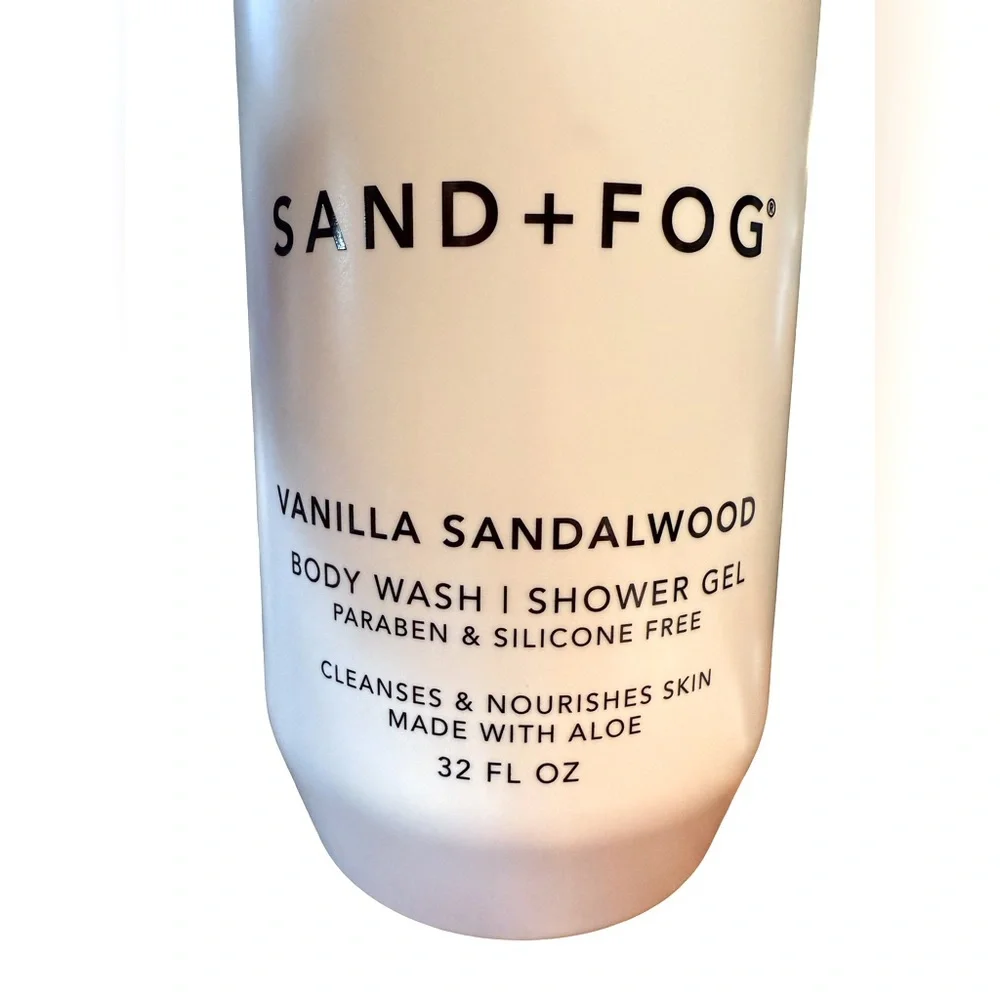 Sand & Fog NWT Qty 2 Vanilla Sandalwood Body Wash/Shower Gel 32 Fl Oz Each - Picture 2 of 4
